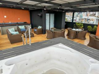 Apartamento de Lujo con Alexa, Jacuzzi y Rooftop - 2