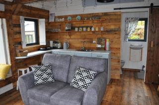 Cedar Lodge-Cabin in the Glen - 0