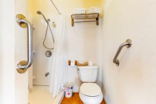 Isebei Guest House Gold Standard Certified - 2