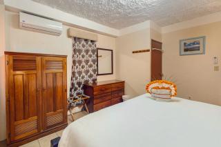 Sunrise King Suite at Hummingbird Home Suites Gold Standard Certified - 5