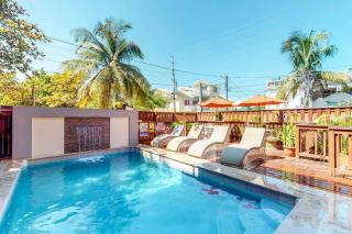 The Captain’s Suite at Hummingbird Home Suites Gold Standard Certified - 8