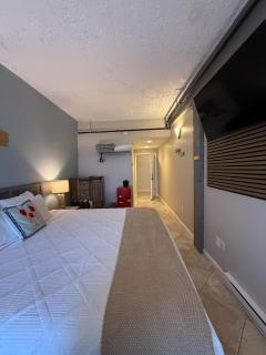 The Inn on the Wharf - 9