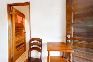 Budget-Friendly Suite with WiFi AC Shared Pool & Grill - Bike to Beach - 9