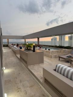 apartamento de lujo con piscina y jacuzzi en el rodadero - 2