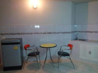 Welcome to Popular condo Mueang Thong Thani - 4