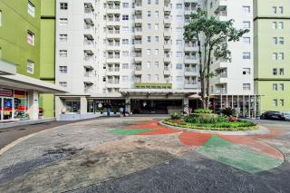 RedDoorz at Apartemen Parahyangan By RI Management - 3