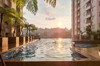 RedDoorz at Apartemen Parahyangan By RI Management - 2