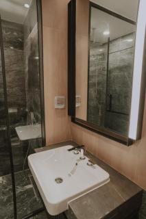 1 Bedroom City View Apartment - 4