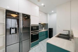 Tropical House at RiverGate - 1