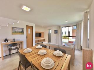 Beachfront Duplex A, por Be My Guest - 3