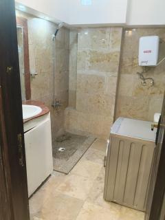fully furnished apartment in the hart of sheikh zayed - 5