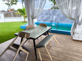 Luxpro Private Pool Bungalow Seremban - 8