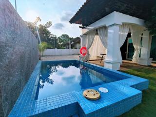 Luxpro Private Pool Bungalow Seremban - 0