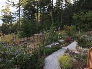 OceanView Lodge - Eagle's Nest Suite - 2