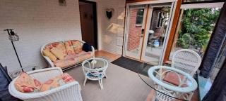 OceanView Lodge - Sunroom Suite - 9