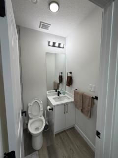 Cozy 2BR Suite Near NAIT , Wi-Fi and Kitchen - 2