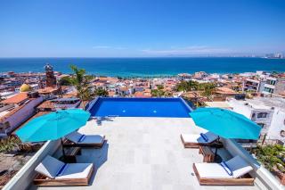 Breathtaking Bay Views, Downtown Puerto Vallarta - 9