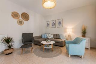 Diomar Villa - 1