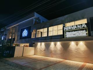 Nirvana Boutique Hotel - 8