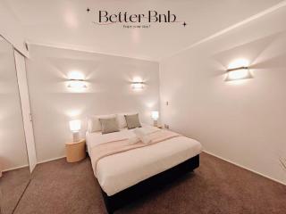 Modern City Stay · Walk to Waterfront & Cuba St - 3