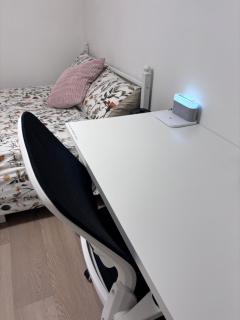 Cozy Downtown Room - Free Parking - 9