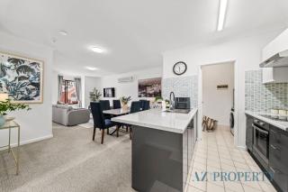Stylish 2BR East Perth Apartment - 9
