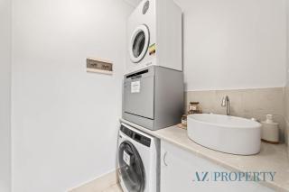 Stylish 2BR East Perth Apartment - 2