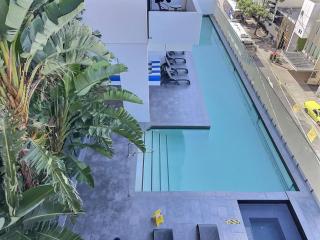Convenient to ALL Urban Living by Private Host - 4