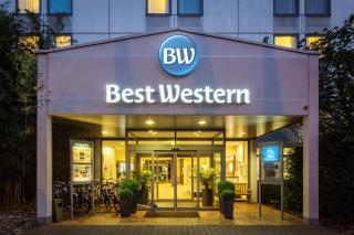 Best Western Macrander Hotel Frankfurt/Kaiserlei - Offenbach - 5