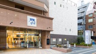 Toyoko Inn Tokyo Shinjuku gyoemmae eki 3 ban Deguchi - 5