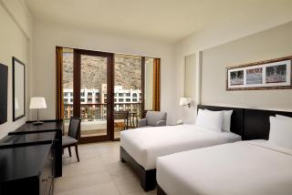 DoubleTree By Hilton Muscat Al Waha - 1