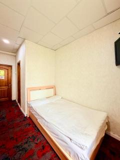City Hostel & Tours - 7