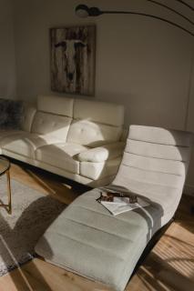 304 - Chic Minimalist Condo - River & Serenity - 3