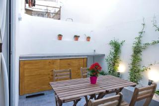 UNIQUE ARCHITECTS APARTMENT IN TRENDY CENTRAL POBLE SEC By MyRentalHost - 4