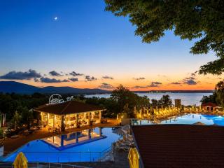 Blue Horizon Retreat - 8