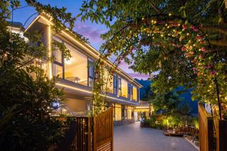 Zhangjiajie Spring Plum Resort-Free One-way Pickup-A 5 minutes'walk to Forest Park - 5