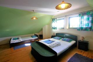 Quiet Villa - 7