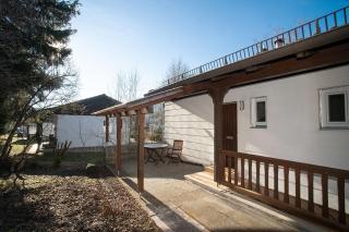 Gemütliches Ferienhaus mit großer Südwest-Terrasse - 2