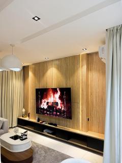 3 Bedroom Maisonette with Cinema-Style Room in Lekki - 8
