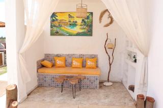 Luxury Beachfront Villa with Pool and Jacuzzi - 1