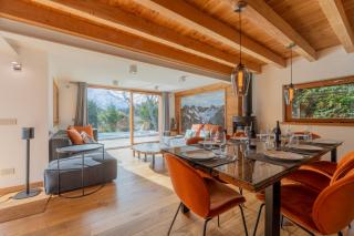 Luxury Mountain Chalet Pool Sauna Cinema - 8