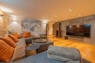 Luxury Mountain Chalet Pool Sauna Cinema - 5
