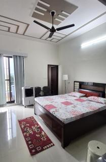 Rawat Cottage near ISBT Dehradun - 2