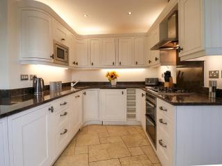 Dennings House, Mayors Avenue - 4