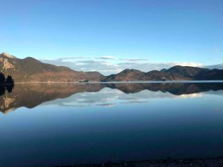 Luxury Lakehouse apartment Ground floor - minimum 3 nights stay - 9