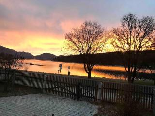 Luxury Lakehouse apartment Ground floor - minimum 3 nights stay - 1