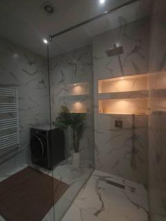 Penthouse spacieux, moderne et paisible - 5