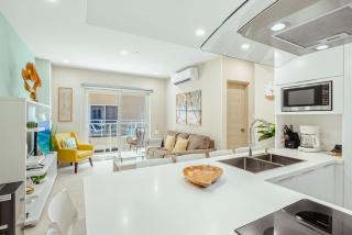 Aracari Residences by Bocobay - Luxury Condos 5 min Walk to Ritz and Palm Beach - 4