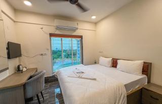 The Botanika Suites - 5