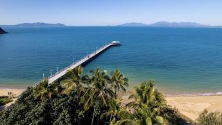 Picnic Bay Apartments Unit 4 - 9